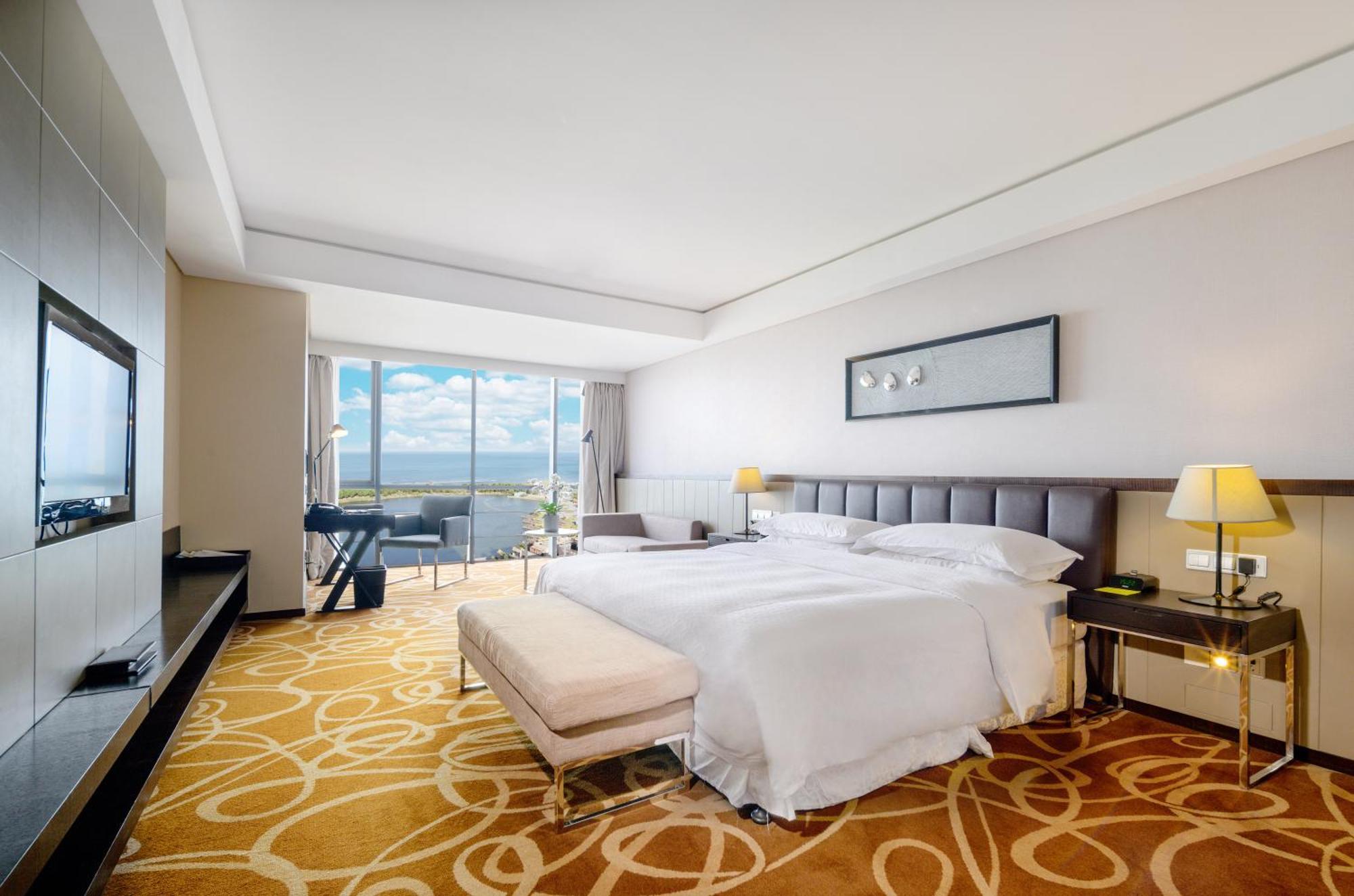Four Points By Sheraton Qingdao, West Coast Dış mekan fotoğraf