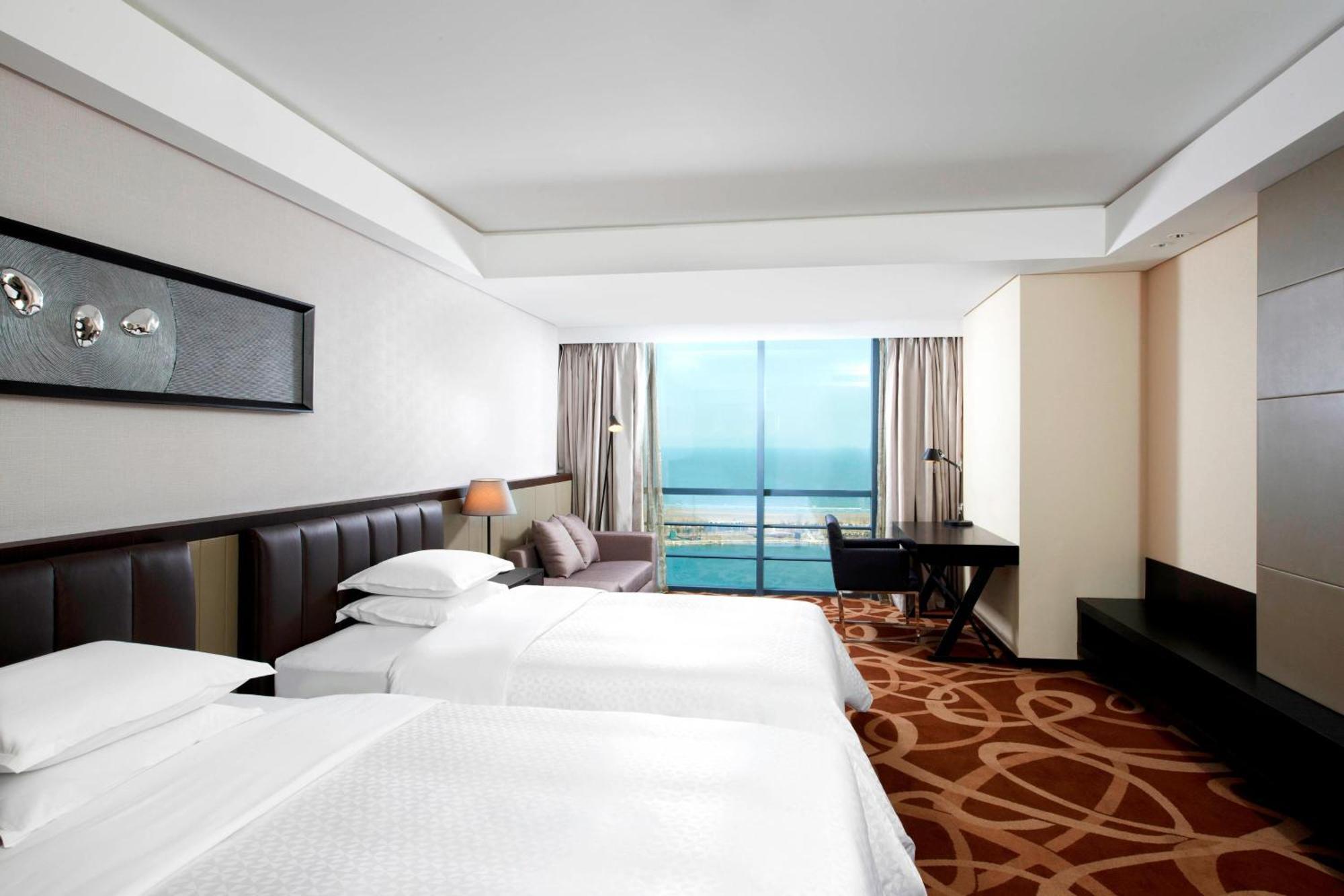 Four Points By Sheraton Qingdao, West Coast Dış mekan fotoğraf