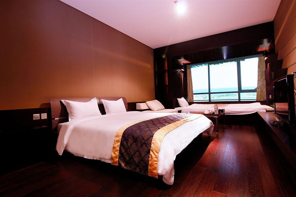 Four Points By Sheraton Qingdao, West Coast Dış mekan fotoğraf