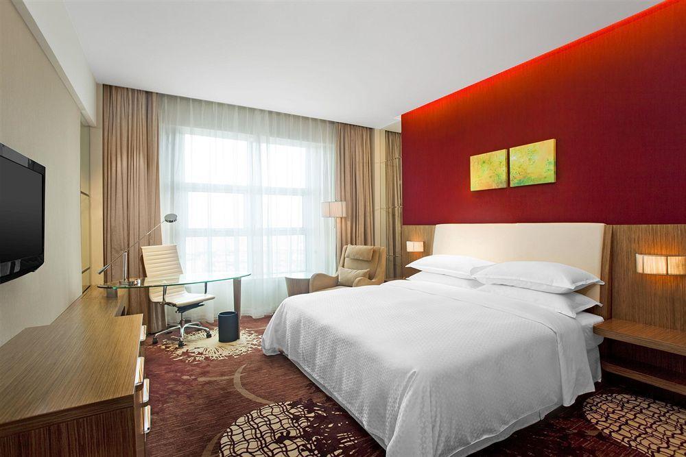 Four Points By Sheraton Qingdao, West Coast Dış mekan fotoğraf